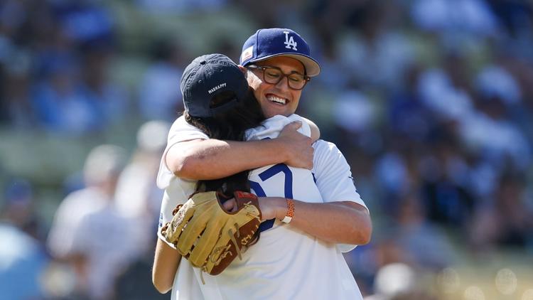 Two of Rob Reiner's children throw out first pitch at Dodgers game to honor their dad