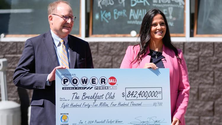 Michigan couple, attorney announced as winners of $842.4 million Powerball jackpot