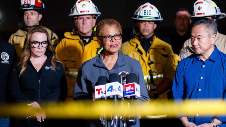 Familiar TV voice, pilot among 3 killed in Los Angeles news helicopter crash