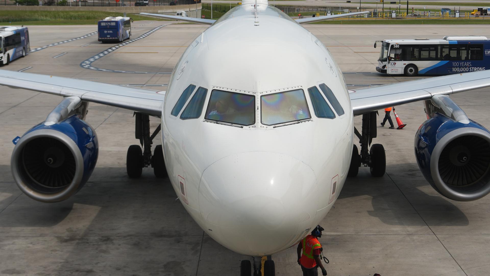 'I am the one who is ill' | Sick Delta pilot warns air traffic control he is landing plane to go to the hospital