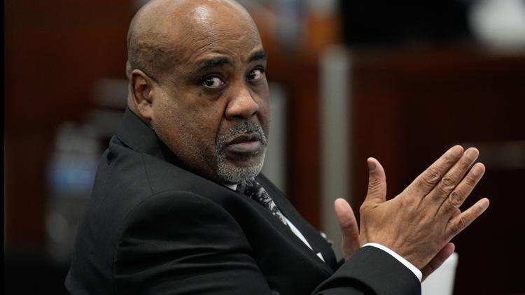WATCH: Defense expected to present its case in Tupac Shakur murder trial after prosecutors rest