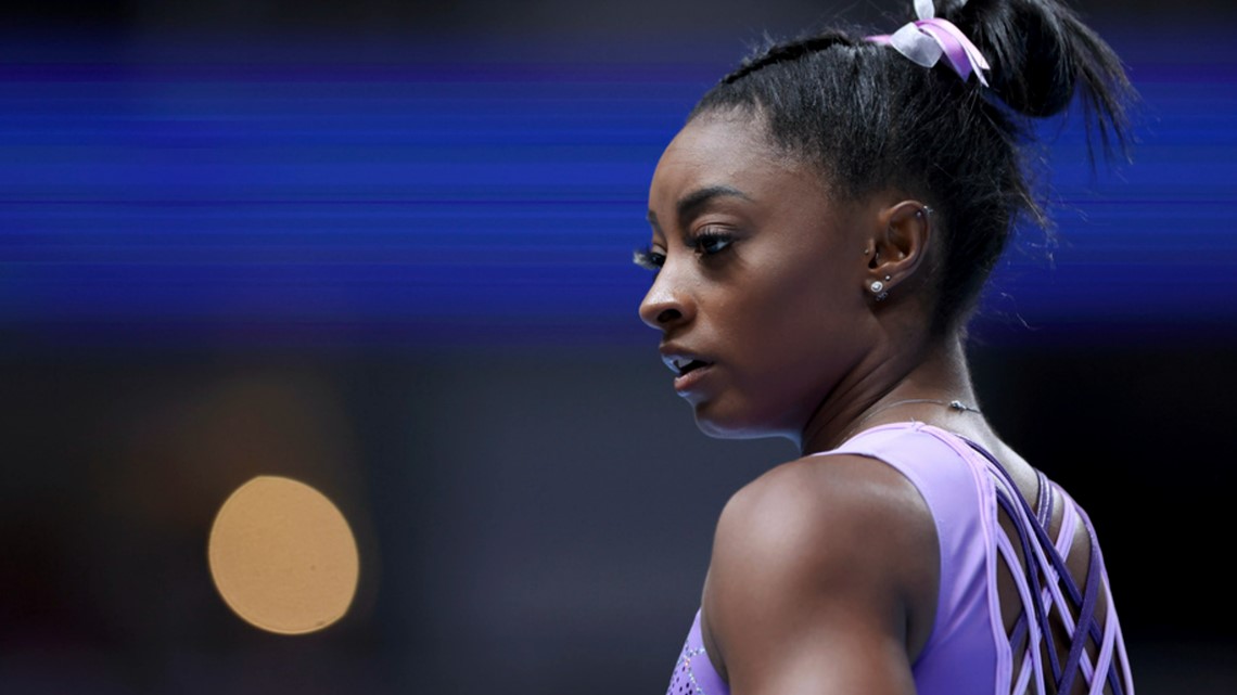 Simone Biles nails Yurchenko double pike at US competition