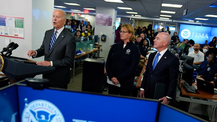 Biden: 'Our country hurts' after Hurricane Ian slams Florida