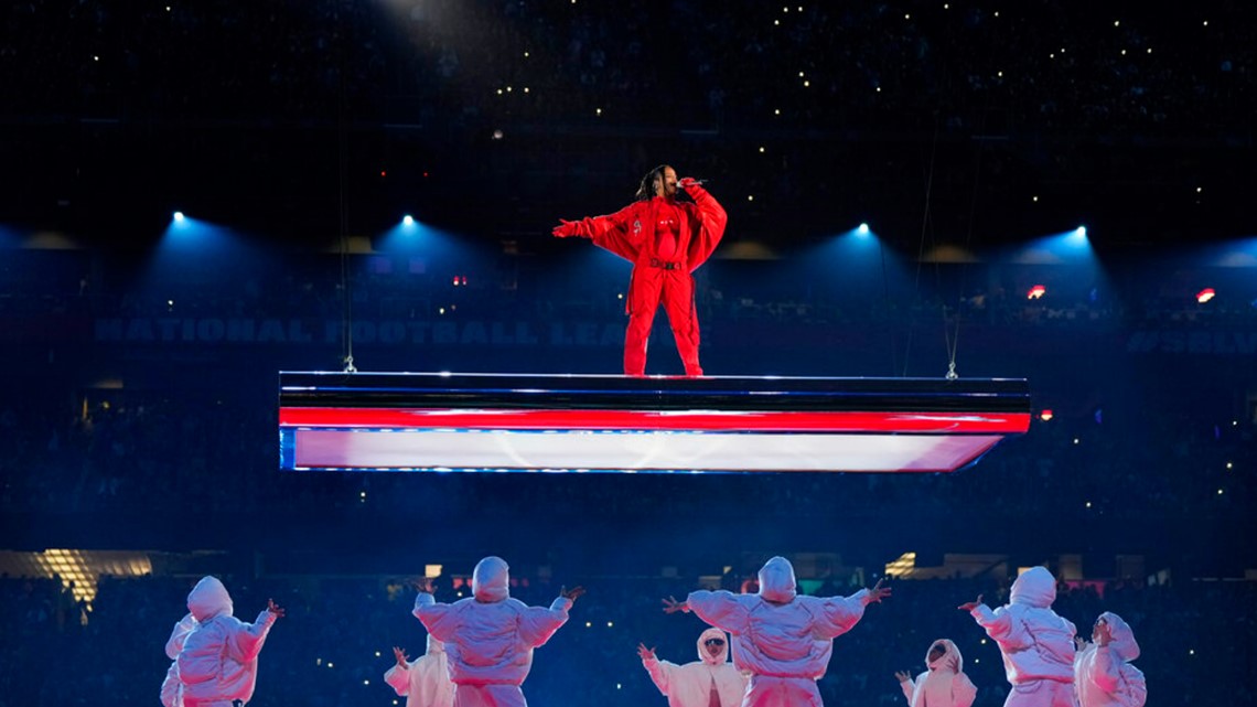 Rihanna Shines in Super Bowl Halftime Show, Her First Live Performance  Since 2018 - The Heights