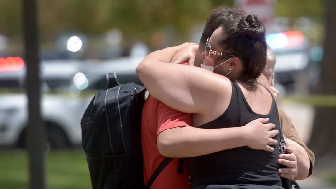 Middle school shooting leaves one dead in Albuquerque - Vimarsana News