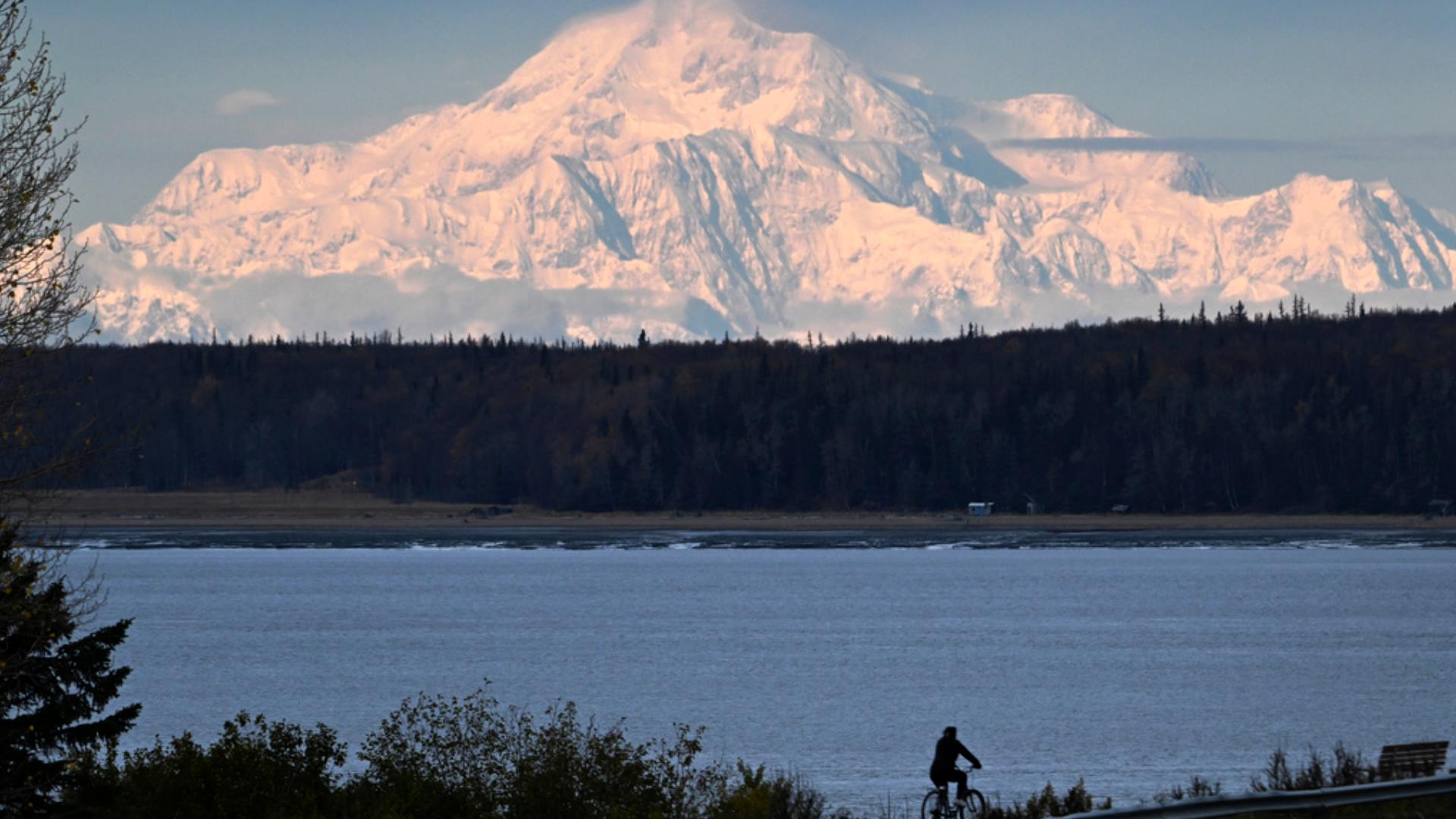 Alaska Asks Trump Not To Rename North America S Tallest Peak To Mount Cd169469 8fab 423e 832f F6b870cebdc6 1920x1080