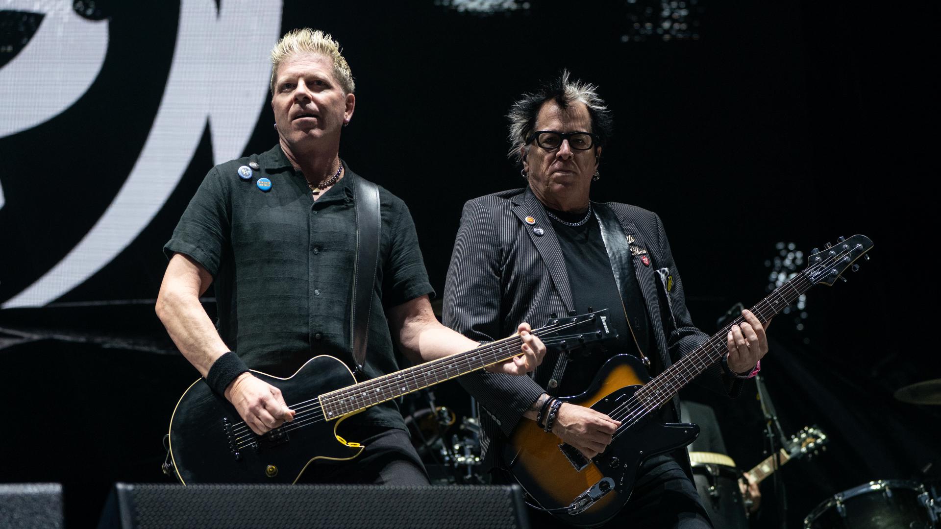 The Offspring guitarist Noodles leaves tour due to 'fairly serious ...