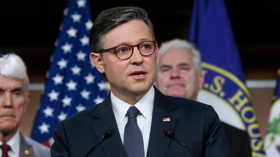 Sources: Speaker Mike Johnson to speak with Indiana House Republicans amid redistricting debate