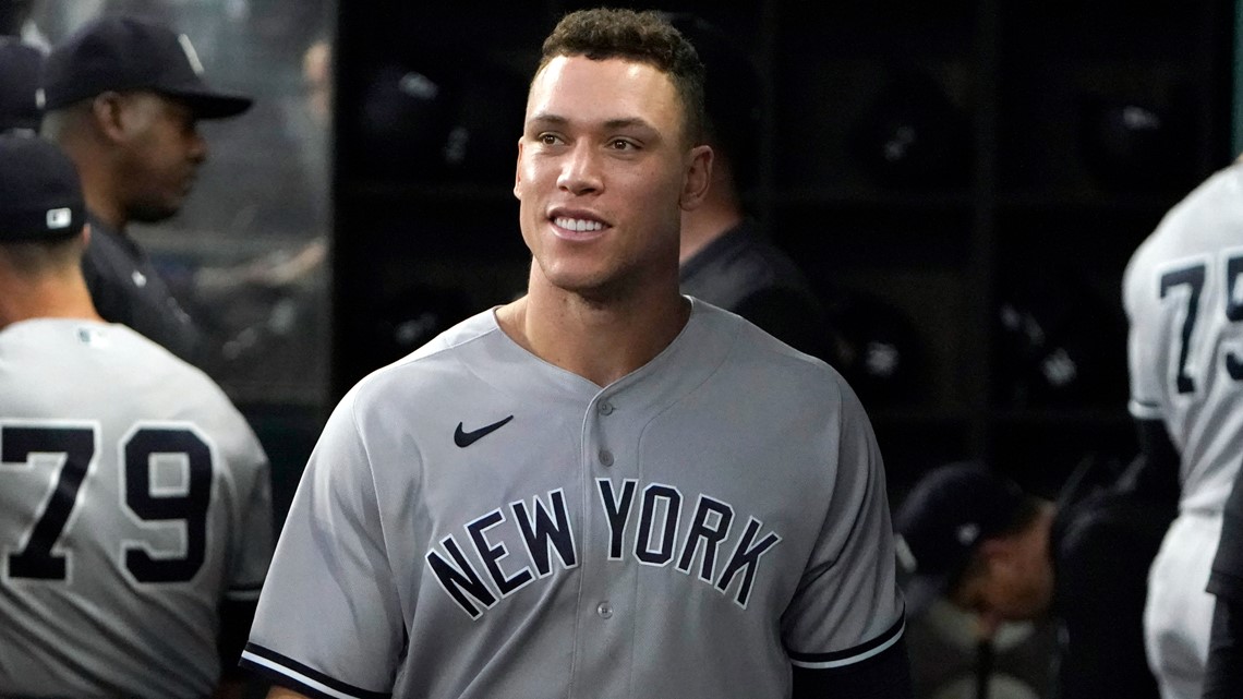 Aaron Judge reaches nine-year deal to remain with Yankees - Los Angeles  Times