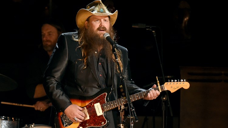Chris Stapleton bringing 'All American Road Show' to Des Moines this summer