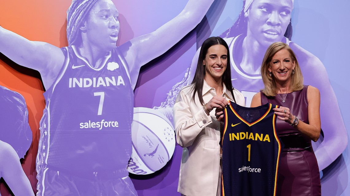 Caitlin Clark Taken No 1 In The Wnba Draft