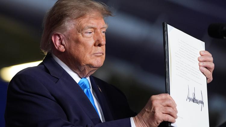 President Trump signs order extending tax-free use of red-dyed diesel during midterm stop in Nebraska