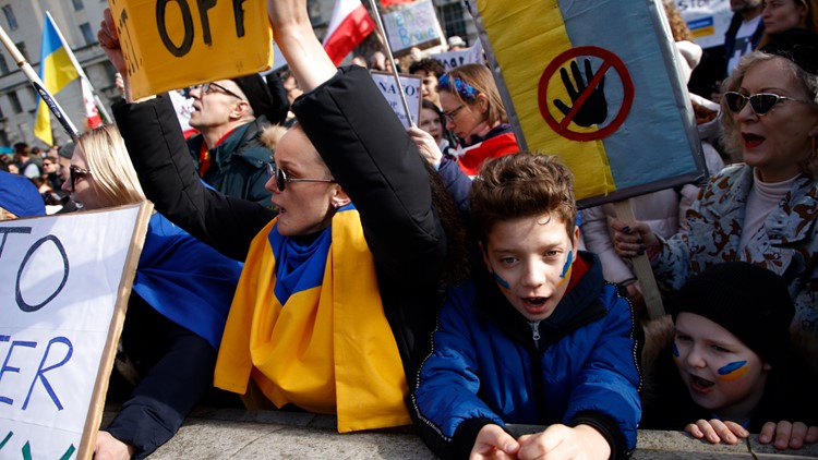 US, other nations to sanction Russian central bank, partially block SWIFT