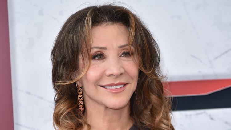 'Saturday Night Live' alum Cheri Oteri shares cancer treatment milestone