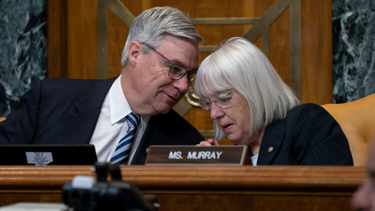 Debt limit deadline looms as Democrats, GOP spar on spending