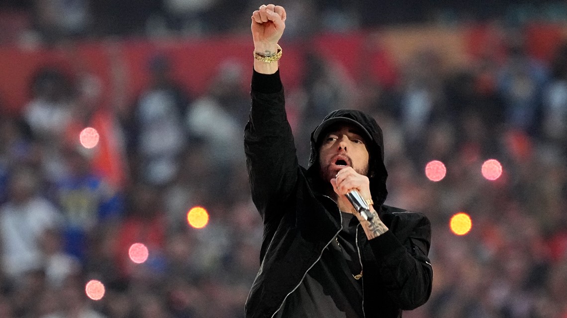 NFL Denies Eminem Was Banned From Taking The Knee At Super Bowl Halftime  Show