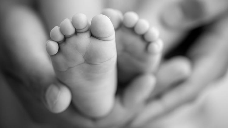 US fertility rate falls to record low again in 2025  in continued downward trend, CDC reports