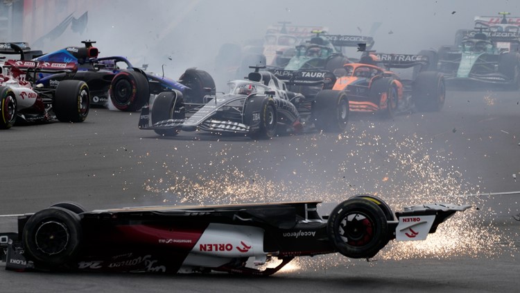 'One of the scariest crashes I’ve ever seen': British GP starts with 1st-lap crash