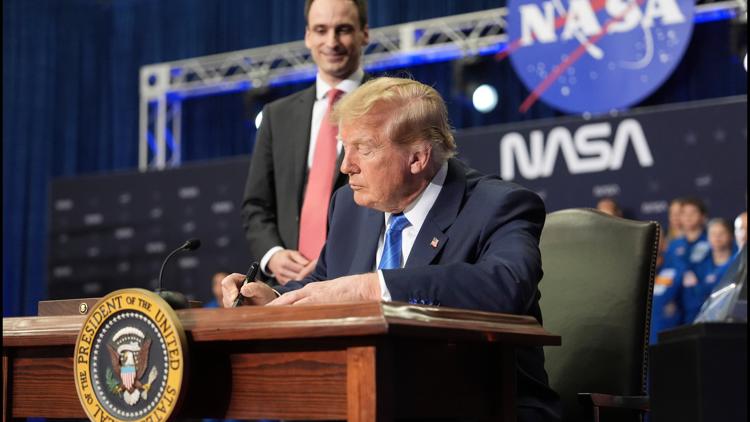 President Trump signs executive order to create US Space Academy