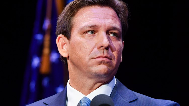DeSantis looks to connect with voters during 1st full day of campaigning in Iowa