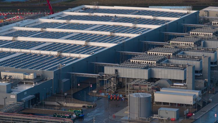 Data centers must follow clean air rules with their large generators, EPA says