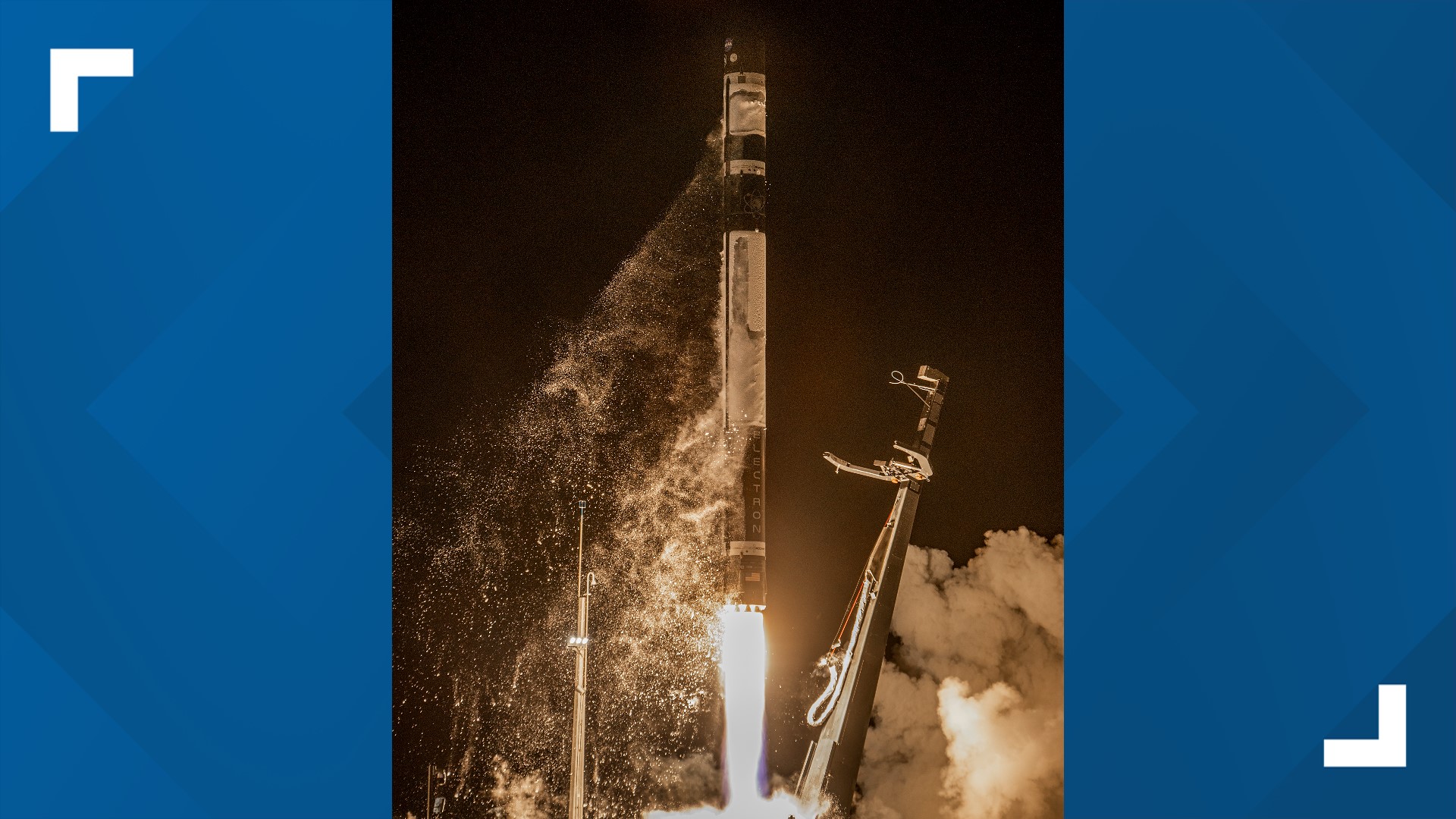 NASA Capstone satellite breaks Earth orbit, heads to moon