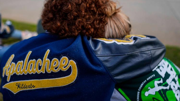 Teen charged with killing 4 at Georgia high school had been focus of earlier tips about threats