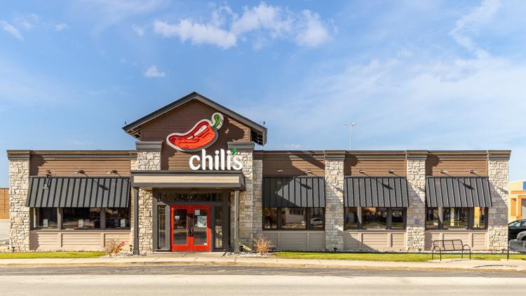 3 customers suffer chemical burns from margaritas with cleaning products at Chili's in North Carolina