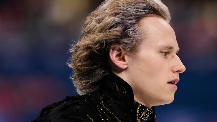 Did Ilia Malinin win gold in Olympic men's figure skating?