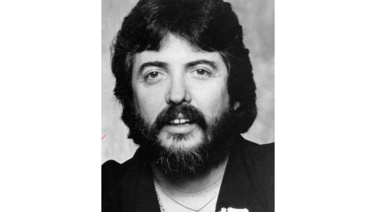 Dash Crofts of Seals & Crofts, known for hits 'Summer Breeze' and 'Diamond Girl,' dies at 87