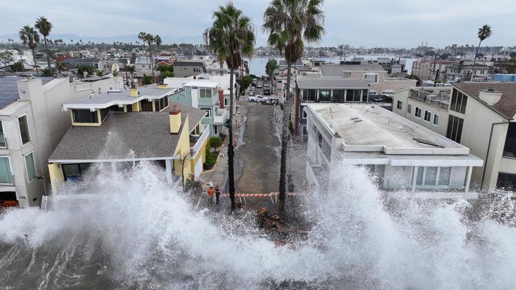 Storms leave 2 dead in Mexico as flash-flood risk from Rachel lingers across the Southwest US