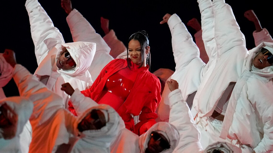 Watch Rihanna's Super Bowl Halftime Show