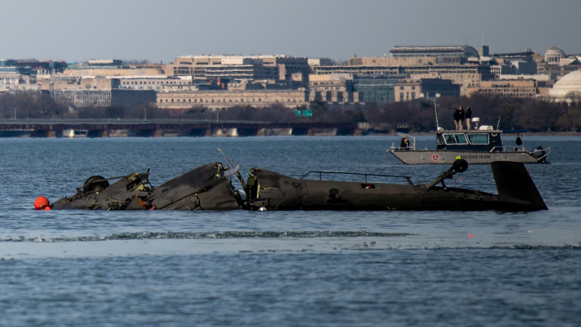 What caused the midair collision over DC? | 5newsonline.com