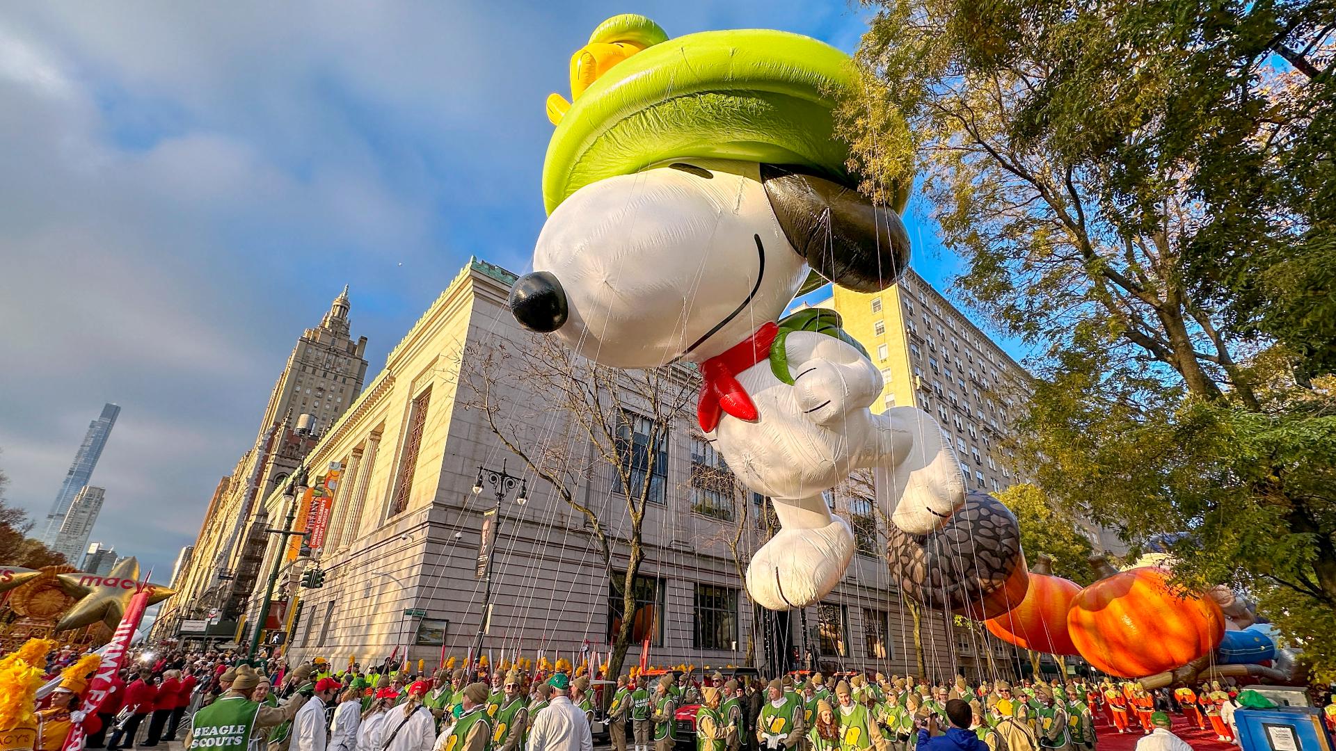 The Simonett family handled the "Bluey" balloon in 2023, and are coming back again.