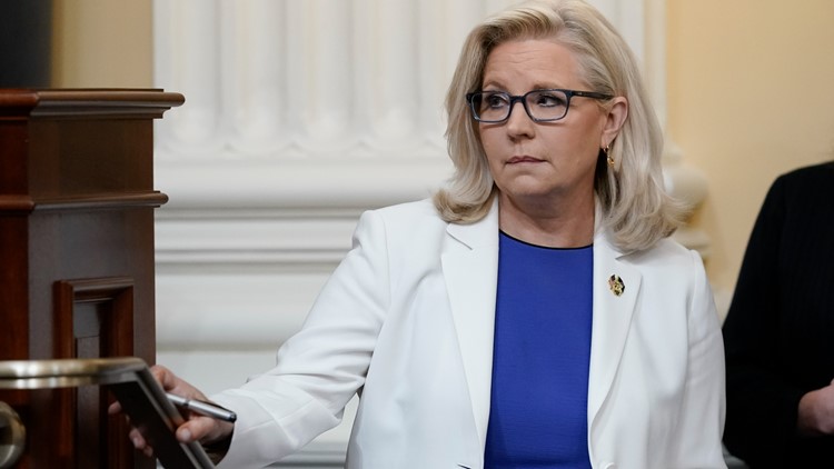 Liz Cheney braces for loss to Trump-backed primary challenger