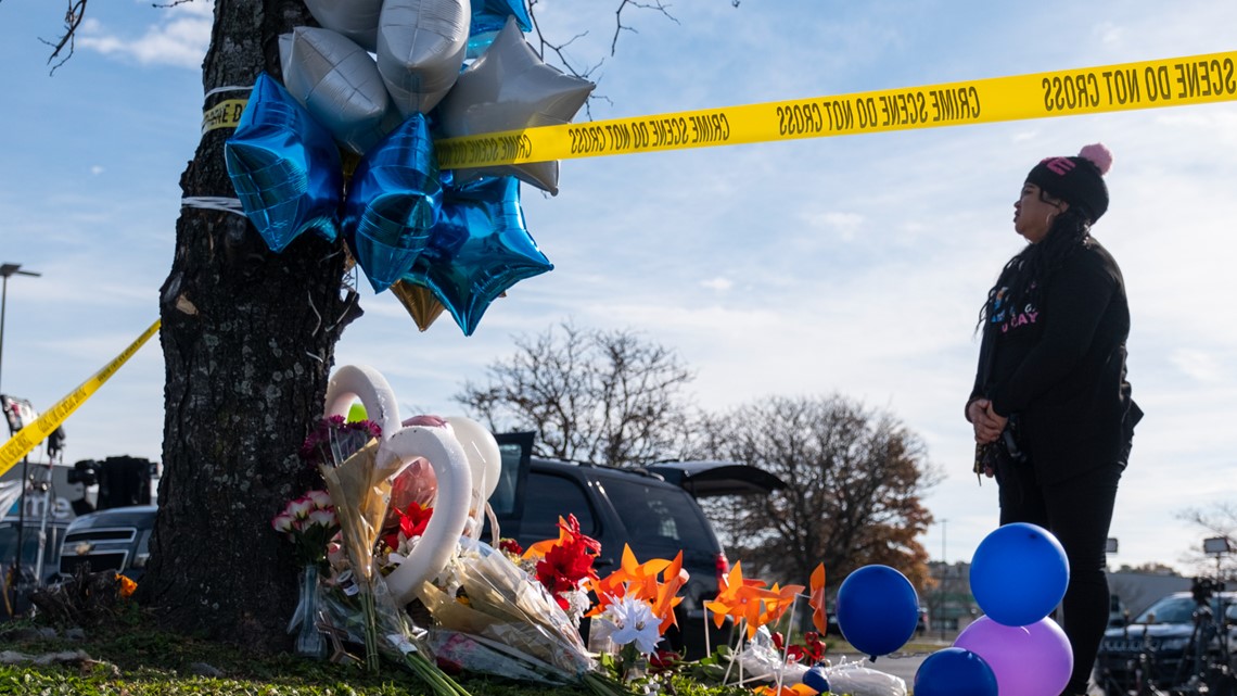 Walmart shooter bought gun hours before attack, police say - Vimarsana News