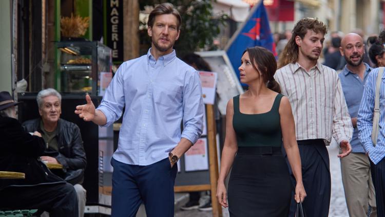Lacey Chabert, Scott Michael Foster preview Hallmark+ romance series 'Paris is Always a Good Idea'