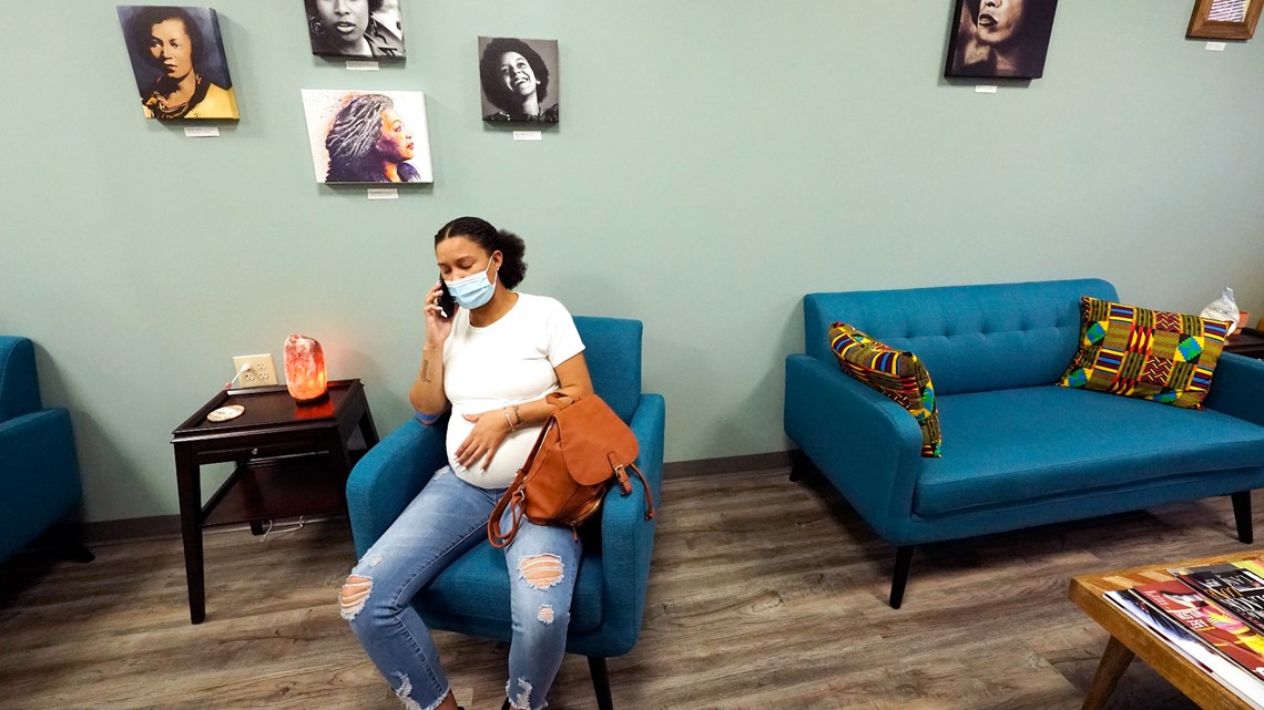 Pregnant moms face hardships where abortion rights under attack - Vimarsana News