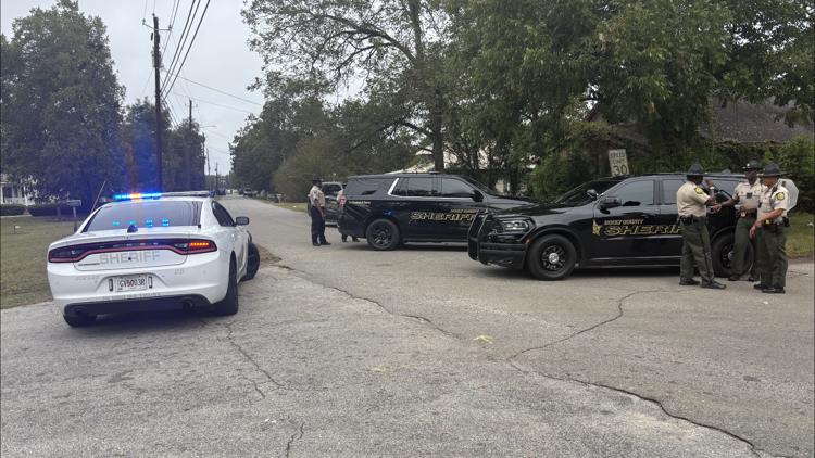 2 killed, 25 taken to the hospital after shooting at homecoming block party in southern Georgia