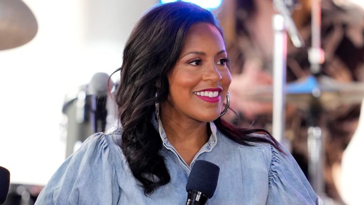 Sheinelle Jones gets emotional sendoff ahead of new 'Today' role. When does  she start as co-host of the fourth hour? | wqad.com