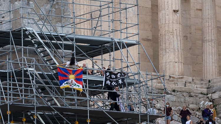 People protesting Beijing Olympics arrested in Athens