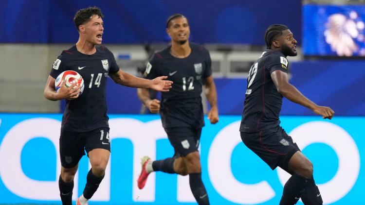 USMNT loses 3-2 to Turkey in World Cup group finale