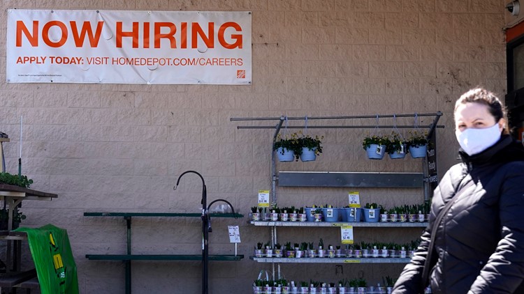 US jobless claims up to 744K as virus still forces layoffs