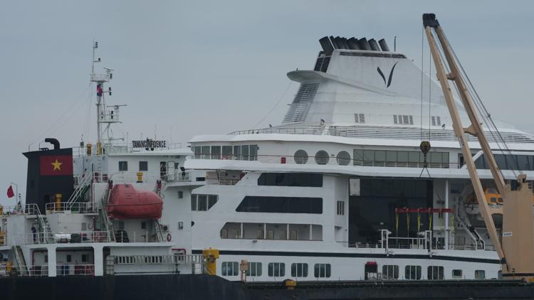 200 cruise passengers on 3-year world voyage stranded after US company ends trip over fuel costs