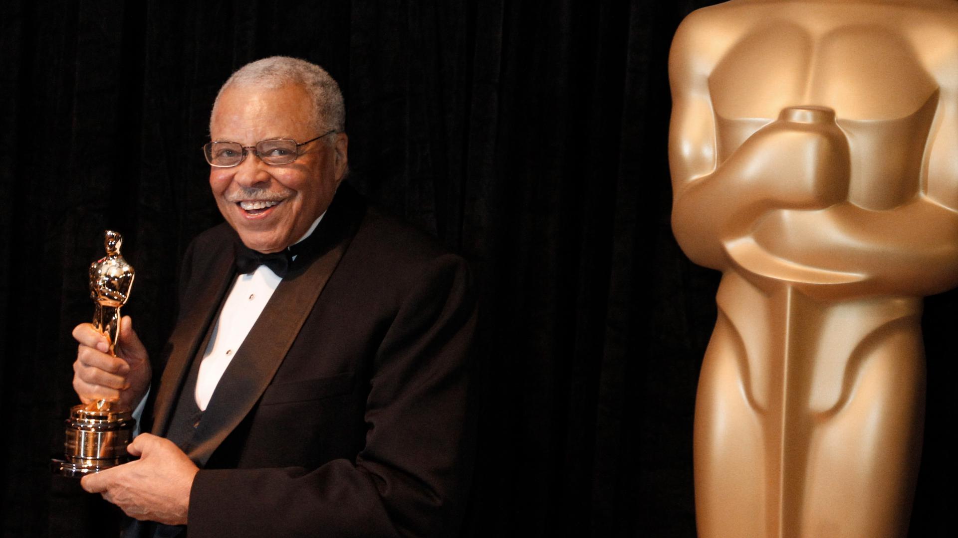 An award-winning actor, James Earl Jones overcame stuttering to become one of the most recognizable voices in entertainment.