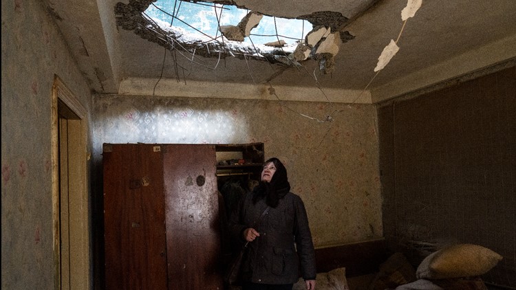 Ukraine claims to retake ground ahead of latest talks