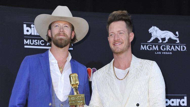 One of country music's biggest acts came back for a surprise performance at CMA Fest 2026