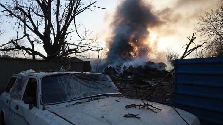 Zelenskyy says Ukraine is waiting on the US and Russia to set the next round of peace talks