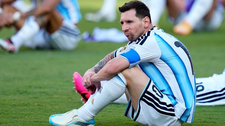 Messi shares emotional tribute in first post since father's death, hints at retirement