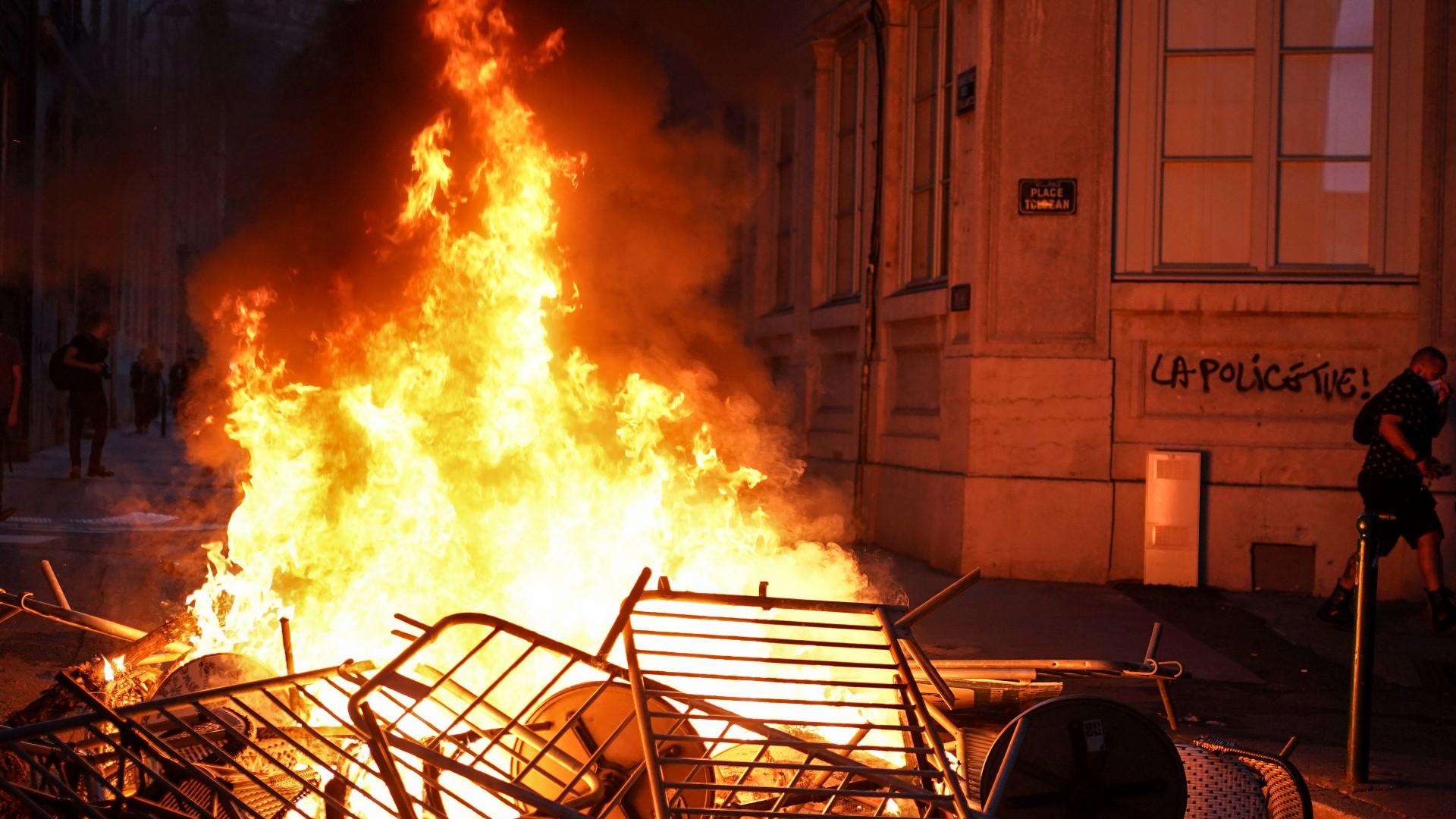 France Riots continue over police shooting of teen Nahel